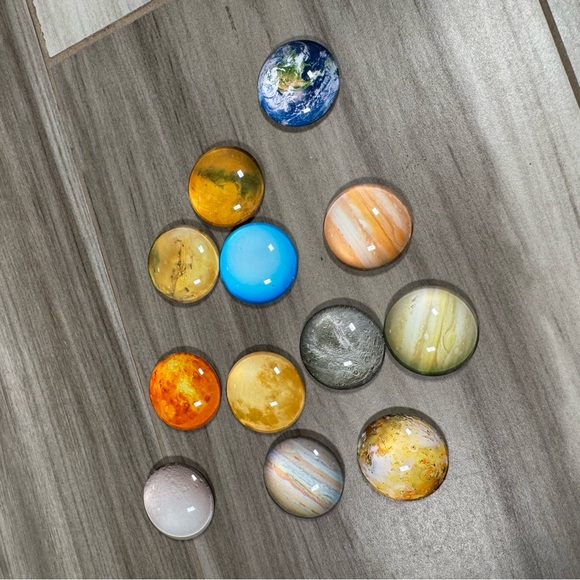 Colorful Planetary Magnets Set - Picture 3 of 4
